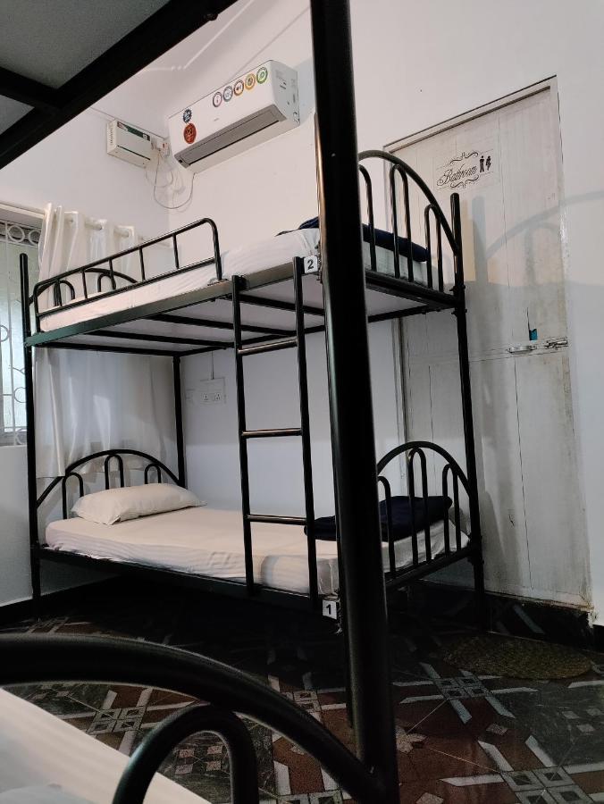 Goanvibes Hostel Andzsuna Kültér fotó